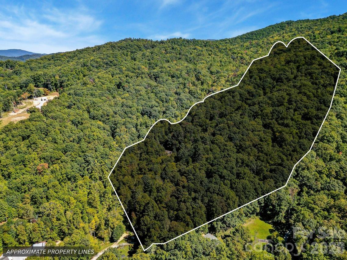 172 Rocky Top Ridge Dr., Fletcher, NC 28732