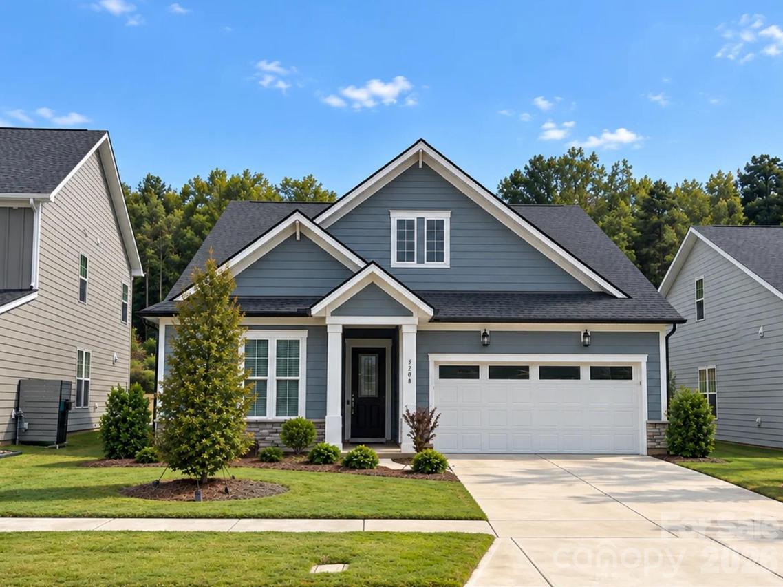 5208 Glenwalk Dr., Charlotte, NC 28269