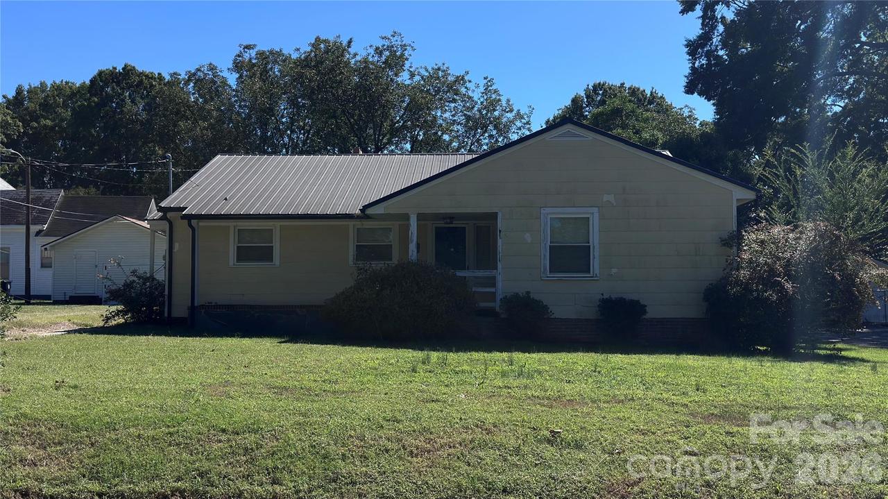 633 Oak St., Mooresville, NC 28115