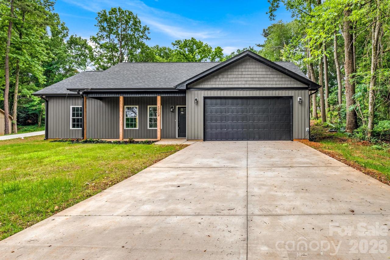 2328 Summerlin St., Winston Salem, NC 27103