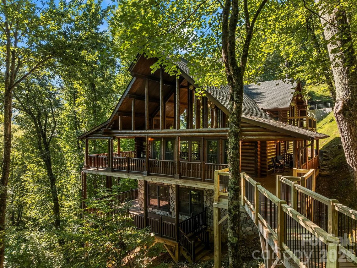 44 Kamama Tr., Maggie Valley, NC 28751