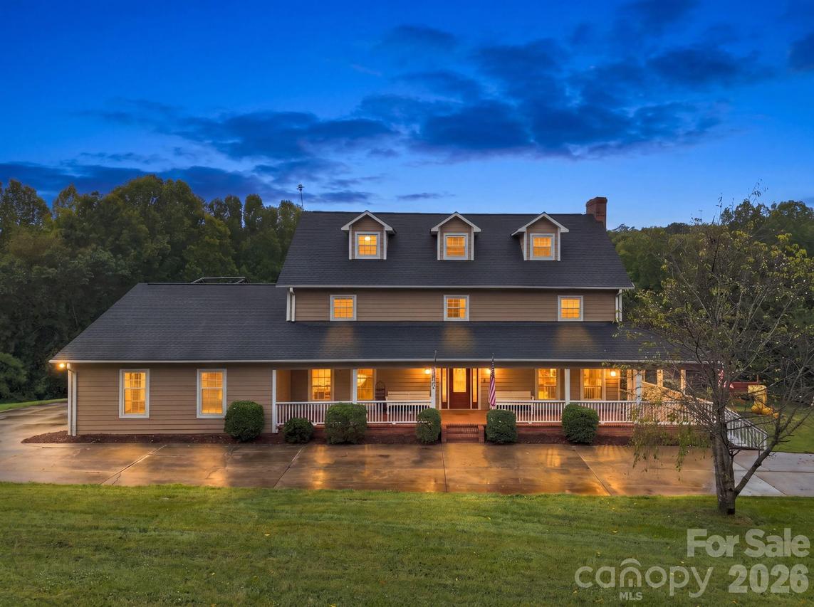 1345 Shirebourn None, Hickory, NC 28602