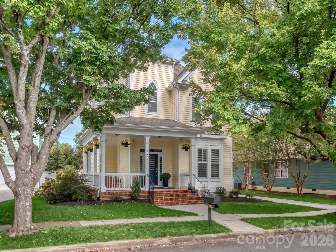 8211 Strandhill Rd., Huntersville, NC 28078