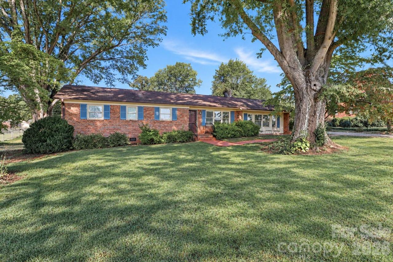 1609 Museum Rd., Statesville, NC 28625