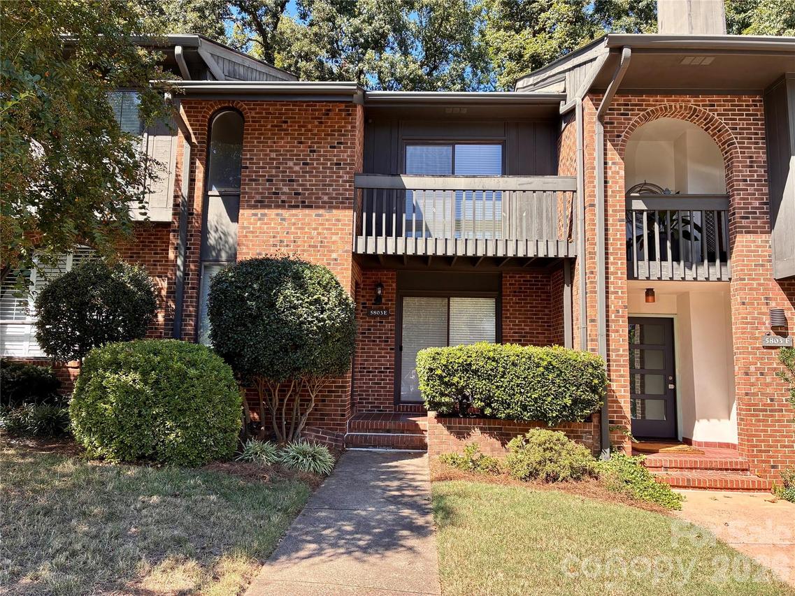 5803 Sharon Rd. #E, Charlotte, NC 28210