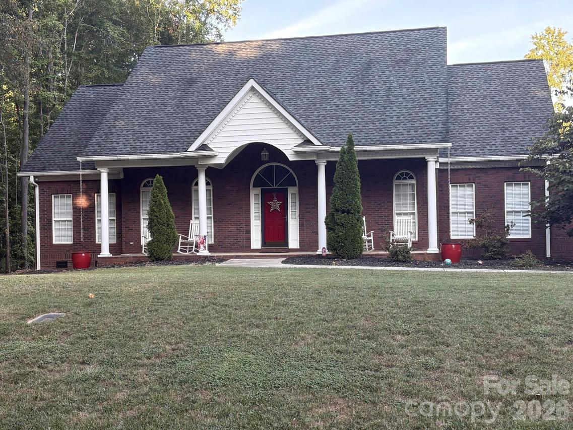 3008 Scottsdale Ln., Matthews, NC 28104