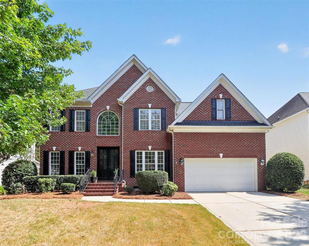 8915 Whittingham Dr., Waxhaw, NC 28173