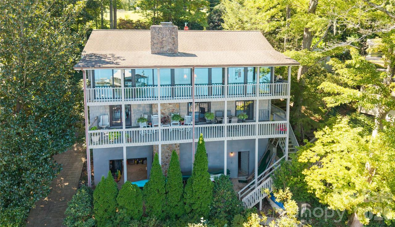 2231 N Point Dr., Nebo, NC 28761