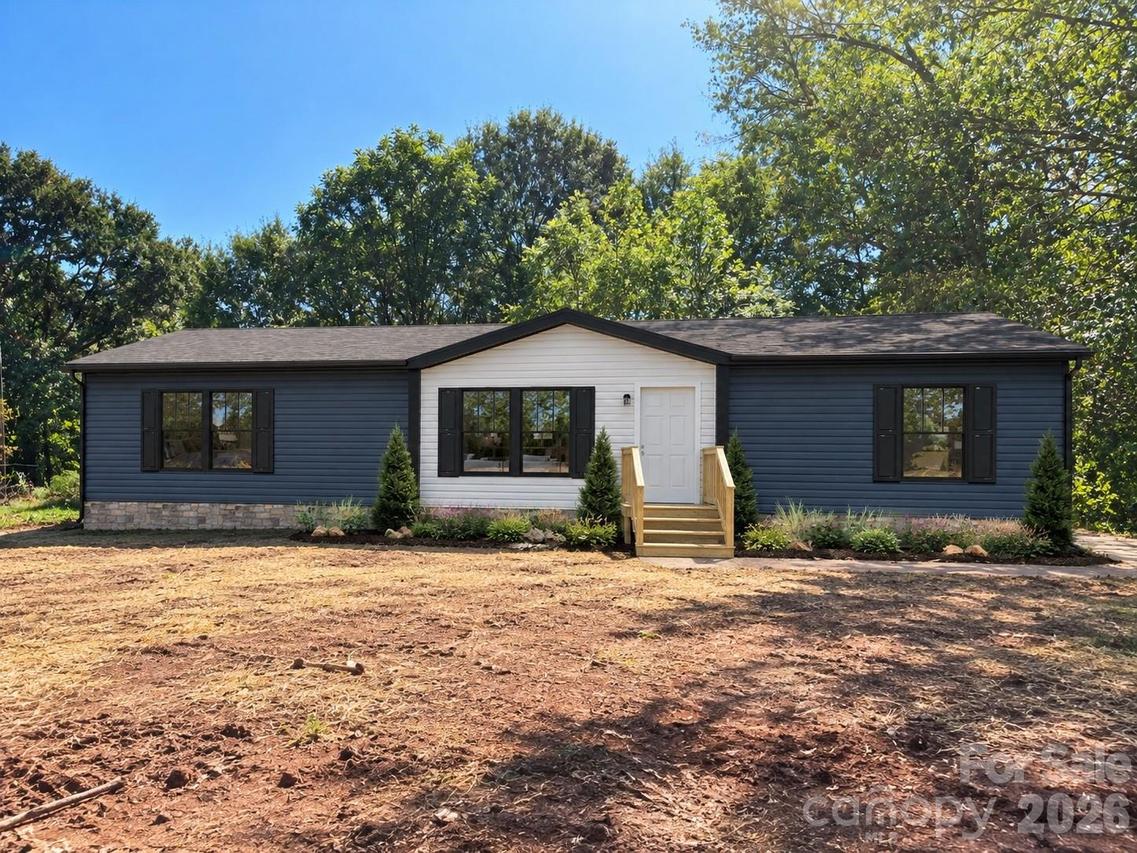 1113 Betterbrook Ln., Lincolnton, NC 28092
