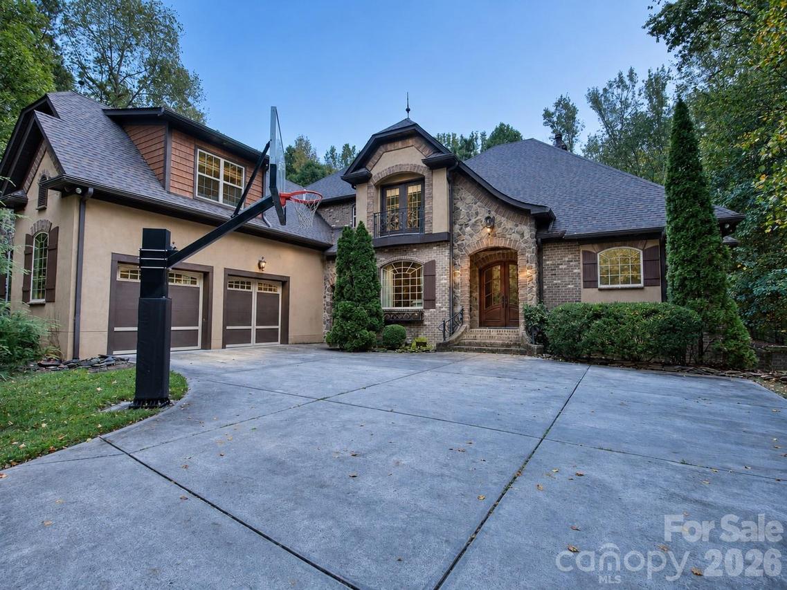 6031 Greystone Dr., Weddington, NC 28104