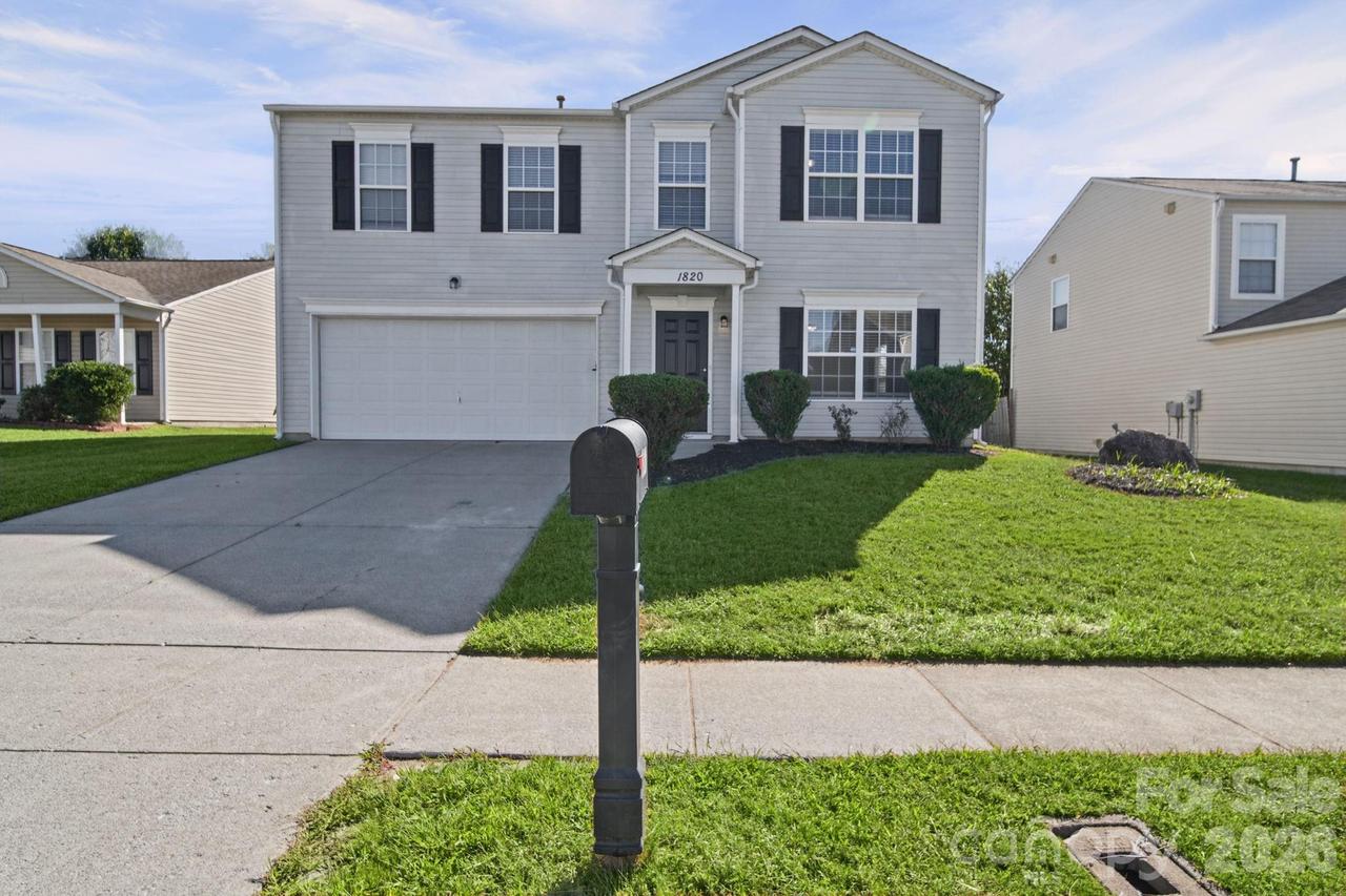 1820 Rustic Barn Dr., Huntersville, NC 28078