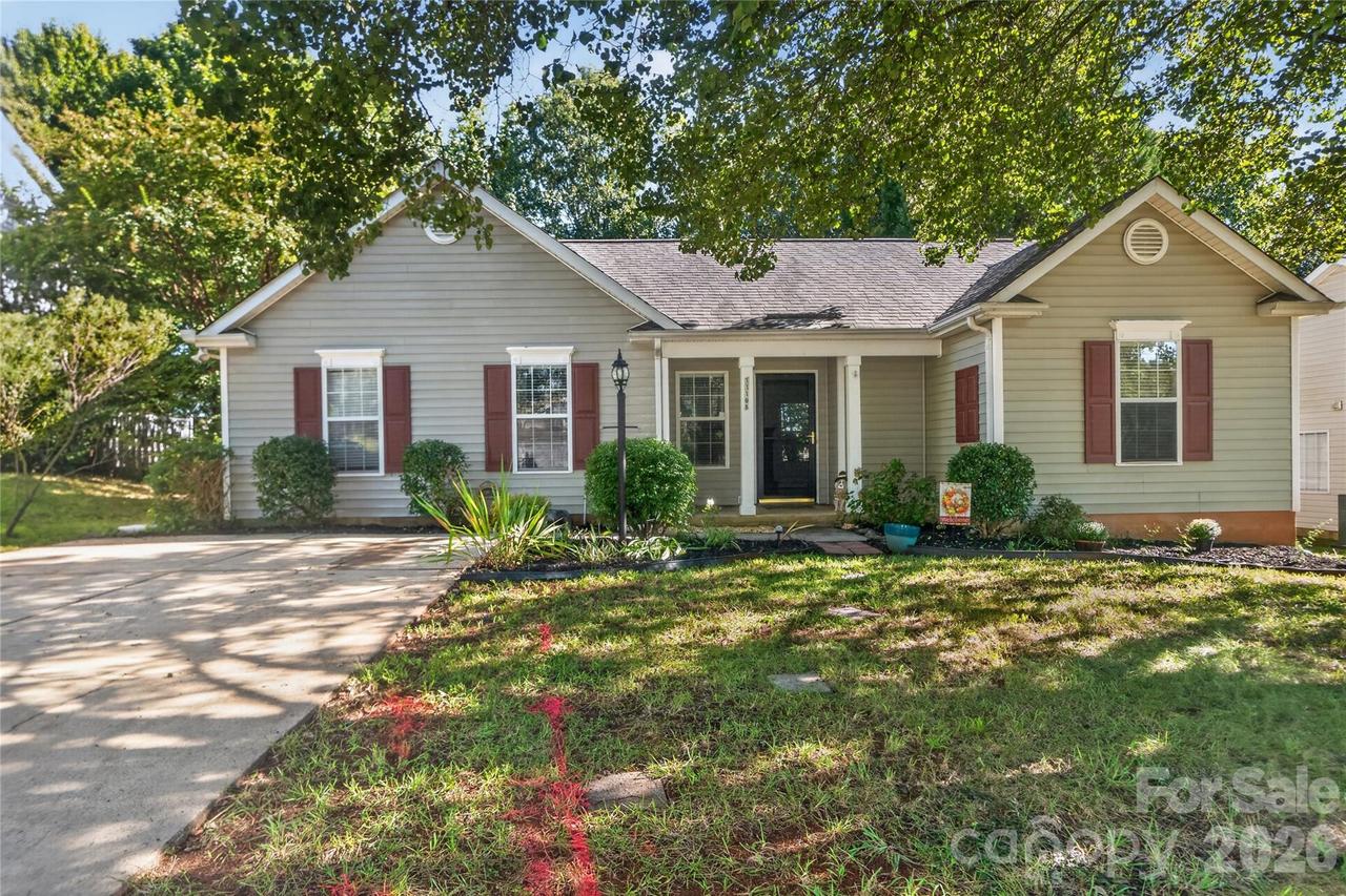 11108 White Stag Dr., Charlotte, NC 28269