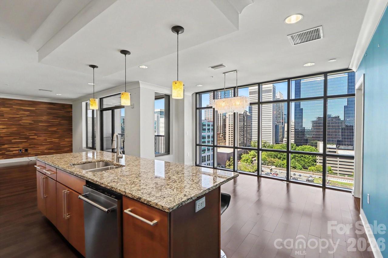 222 S Caldwell St. #1509, Charlotte, NC 28202