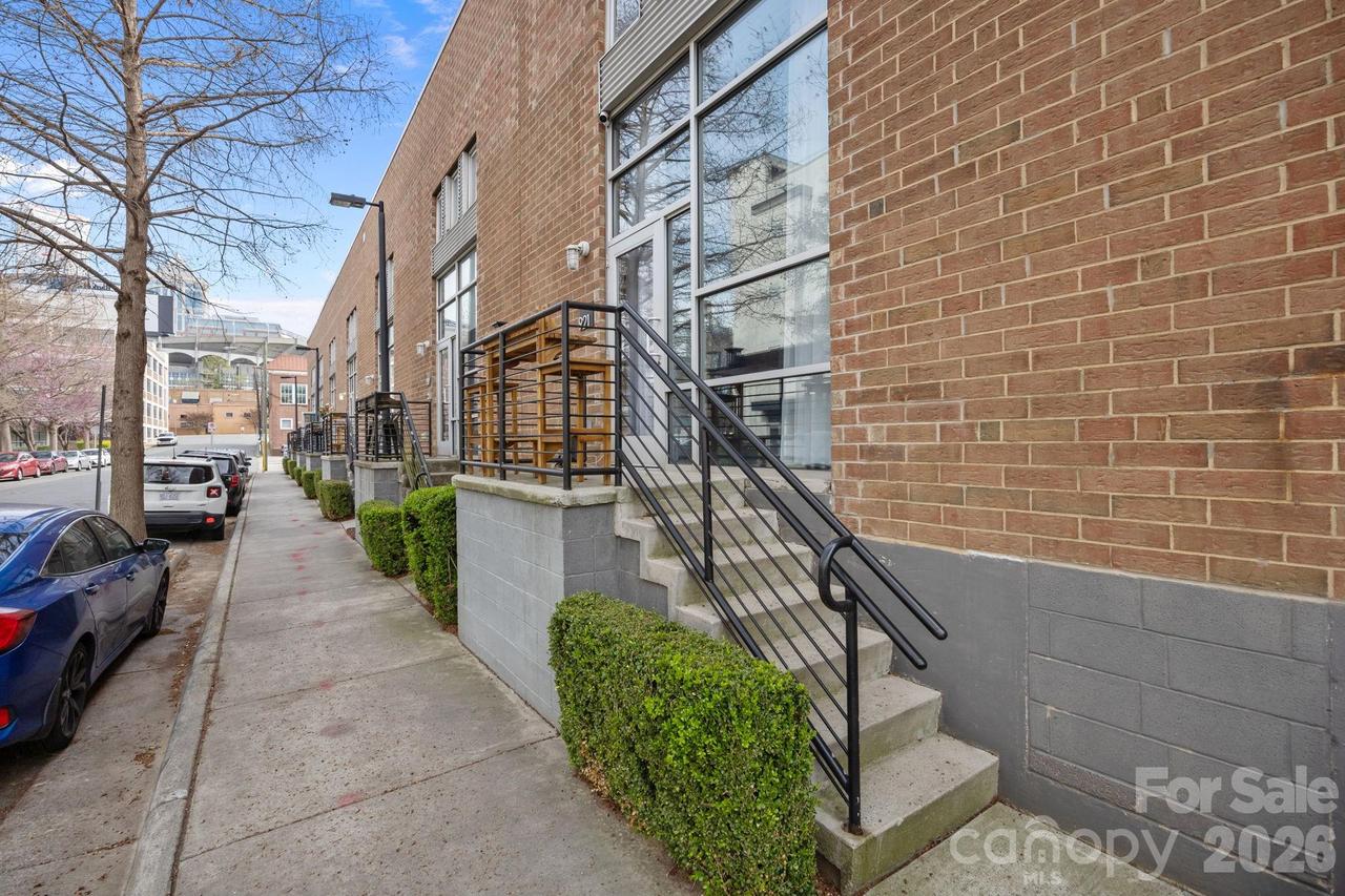 921 Westmere Ave., Charlotte, NC 28208