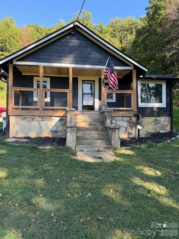 61 Martins Creek Rd., Barnardsville, NC 28709