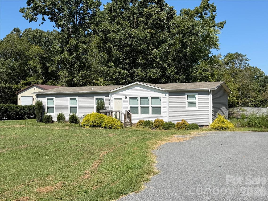2106 Water Plant Rd., Maiden, NC 28650