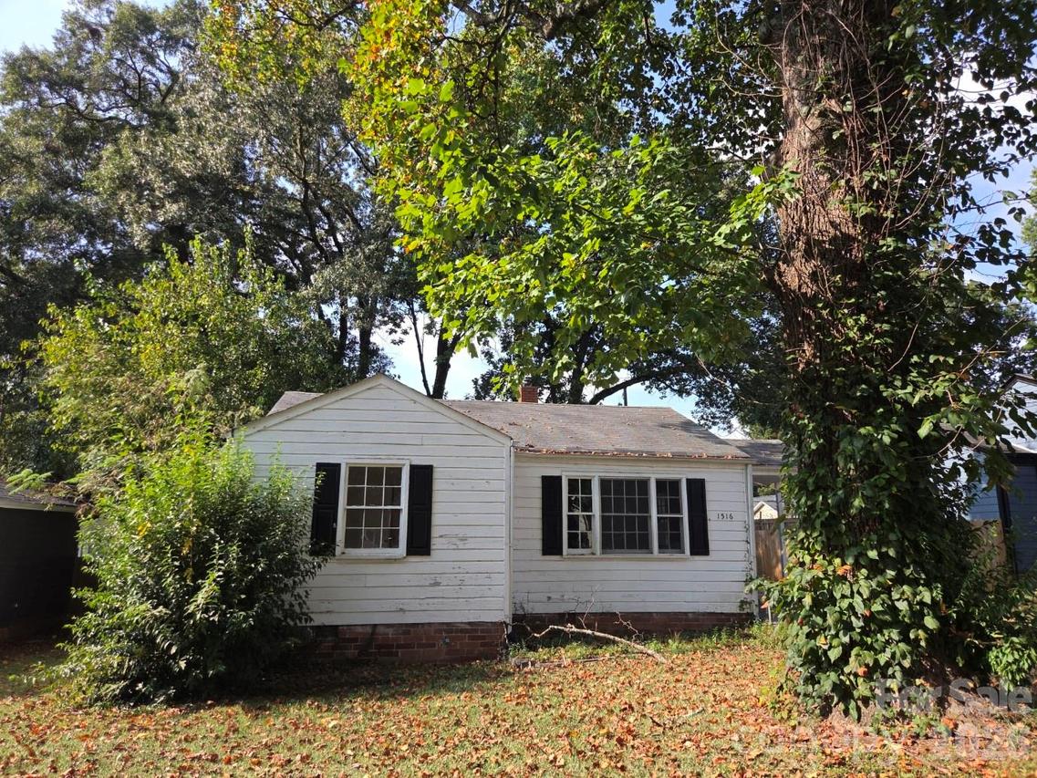 1516 Herrin Ave., Charlotte, NC 28205