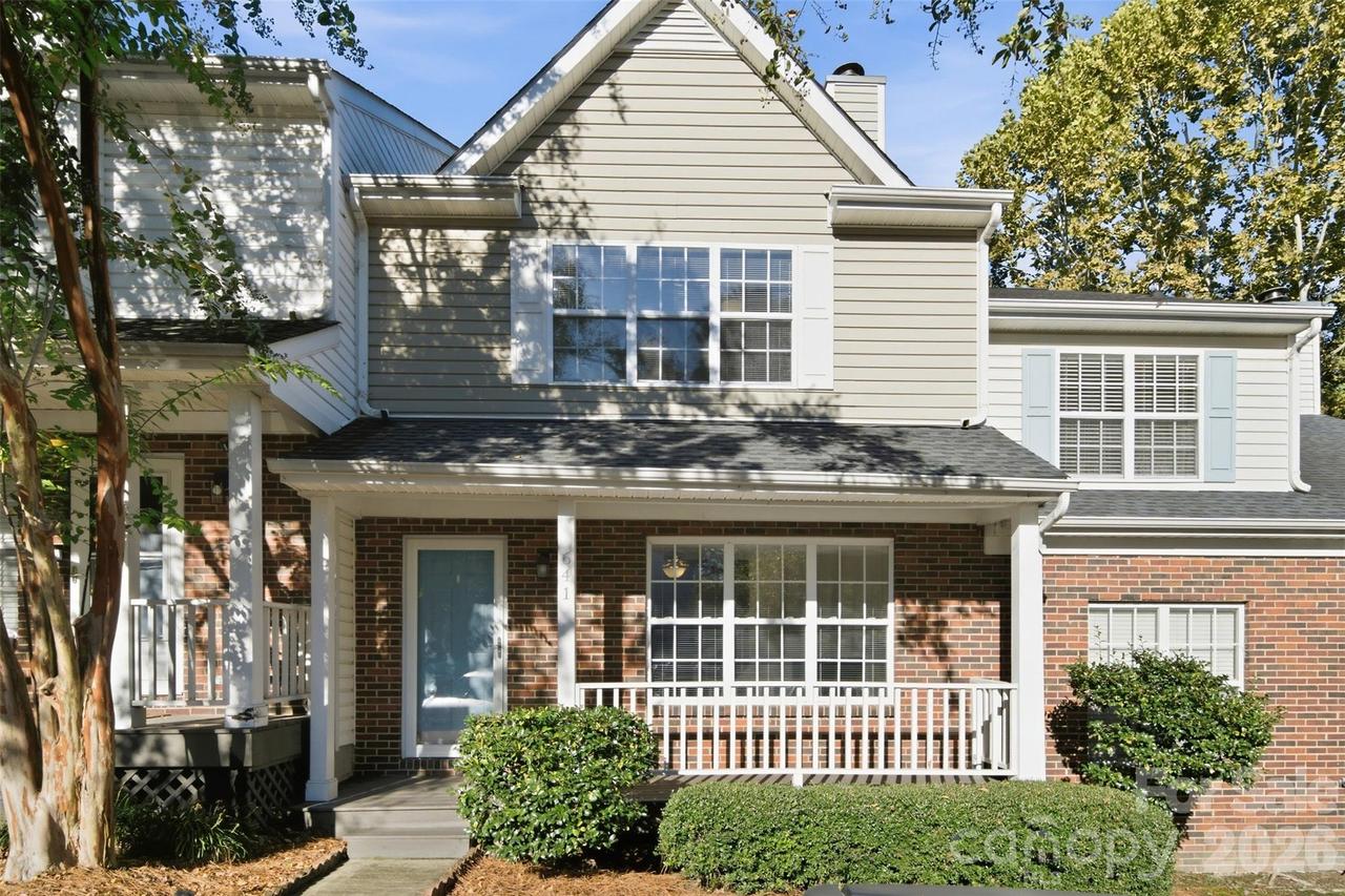 641 Mountainwater Dr., Charlotte, NC 28262