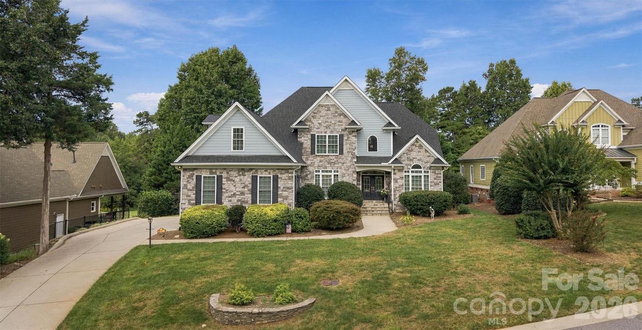 7159 Inverness Dr., Denver, NC 28037