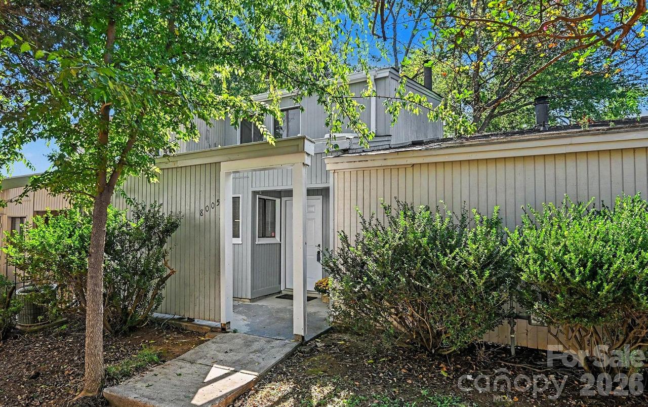 8005 Horse Chestnut Ln., Charlotte, NC 28277