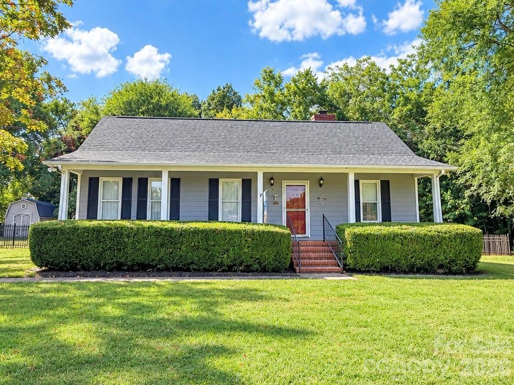 1617 Lawing Rd., Charlotte, NC 28216