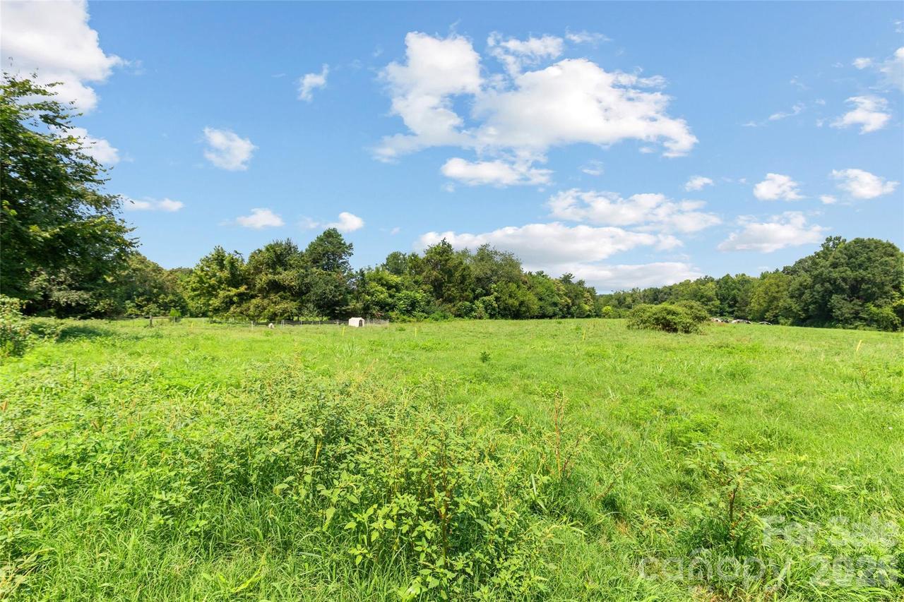 801 Hwy., Mt Ulla, NC 28125