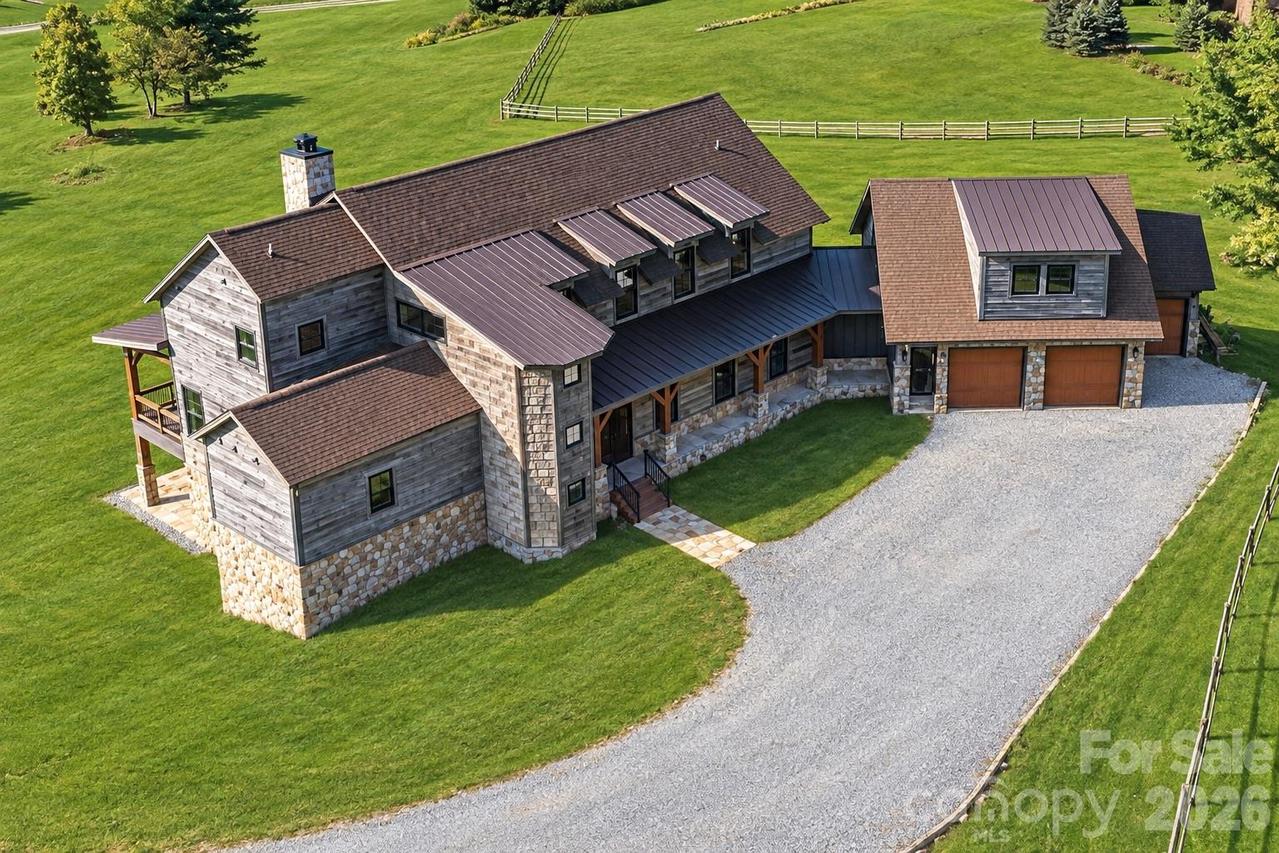 119 Summer Day Dr., Blowing Rock, NC 28605