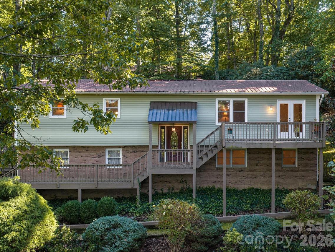172 Long John Dr., Hendersonville, NC 28791