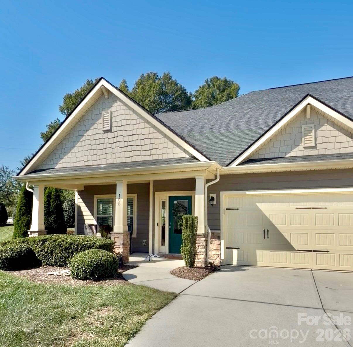 108 Damsire Ct., Mooresville, NC 28115
