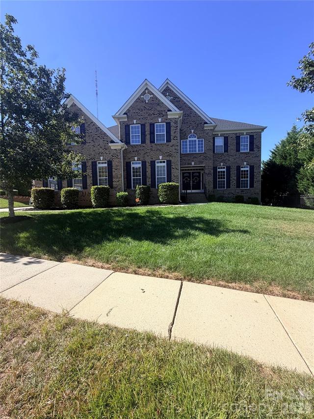 16803 Silversword Dr., Charlotte, NC 28213