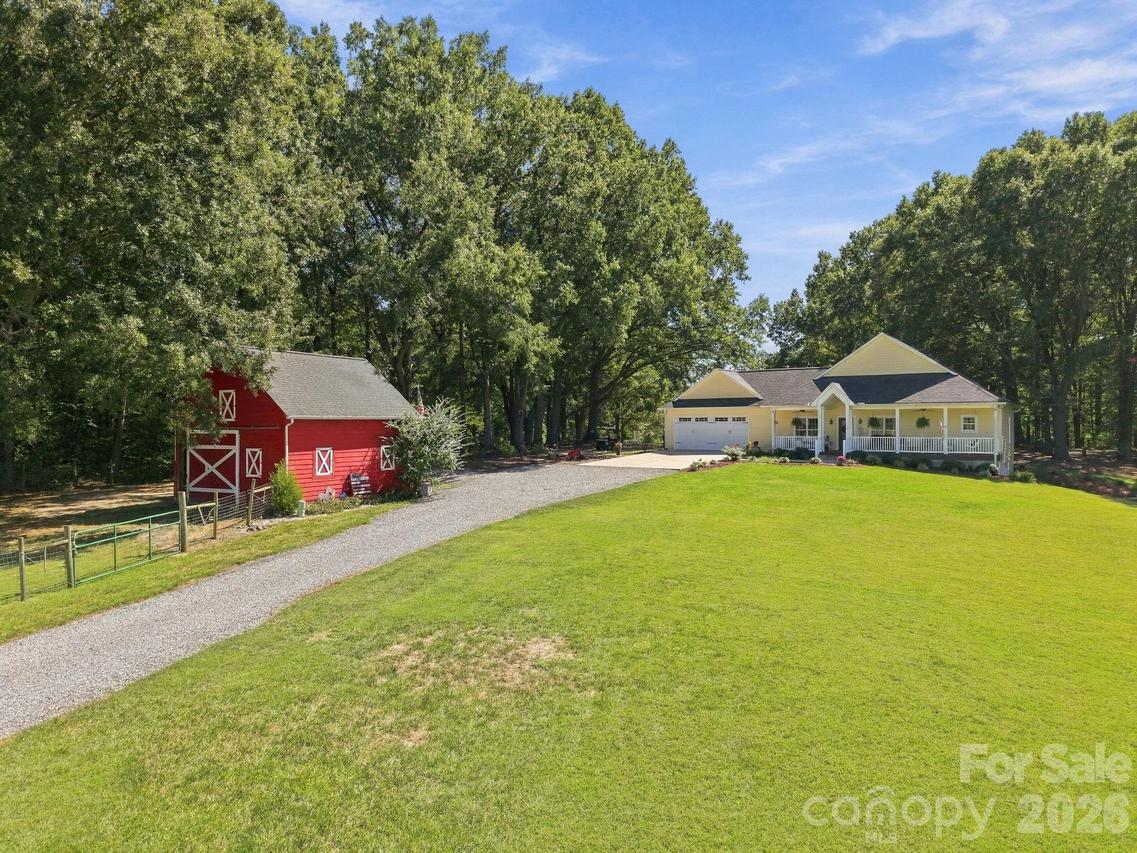 5169 E Us 70 Hwy., Catawba, NC 28609