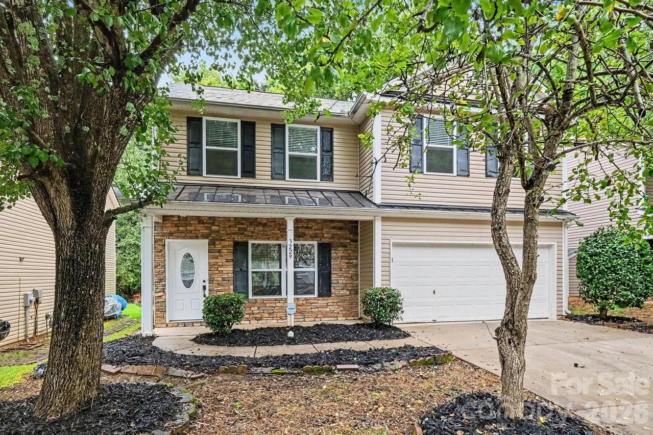 3229 Kayla Ln., Charlotte, NC 28215