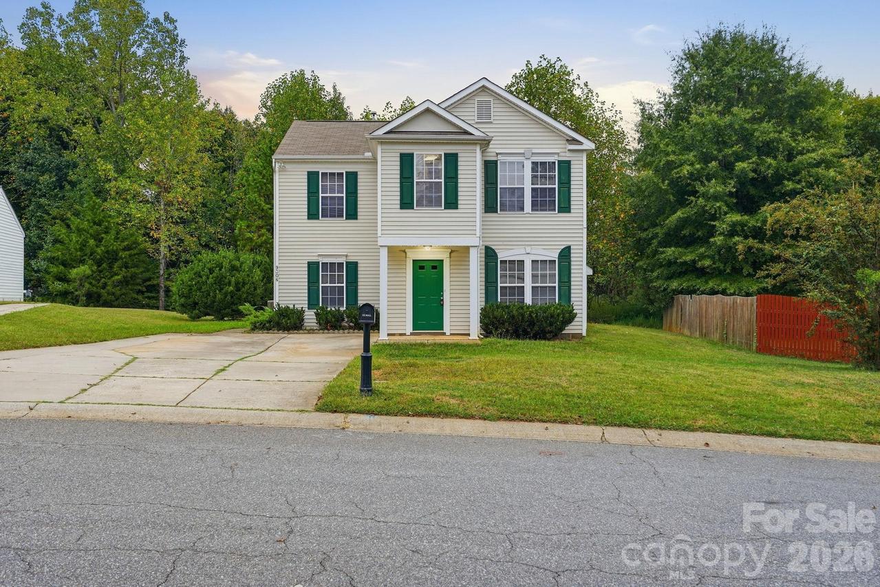 9306 Tiger Lily Ln., Charlotte, NC 28215