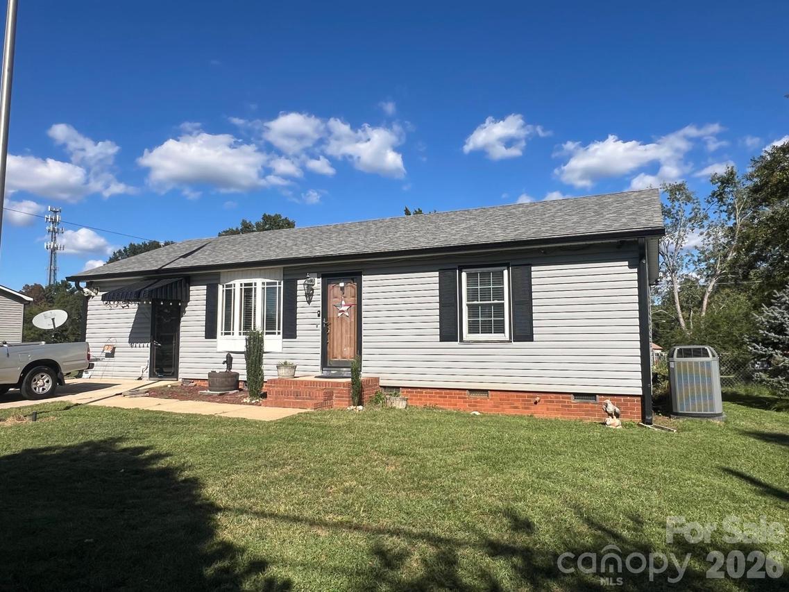 4146 Startown Rd., Newton, NC 28658