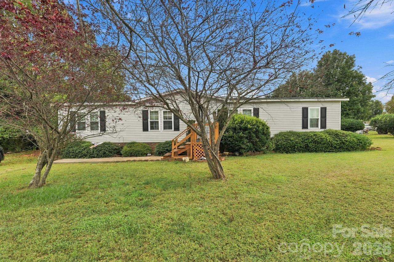 3395 Sorrells Baxter Rd., Cherryville, NC 28021
