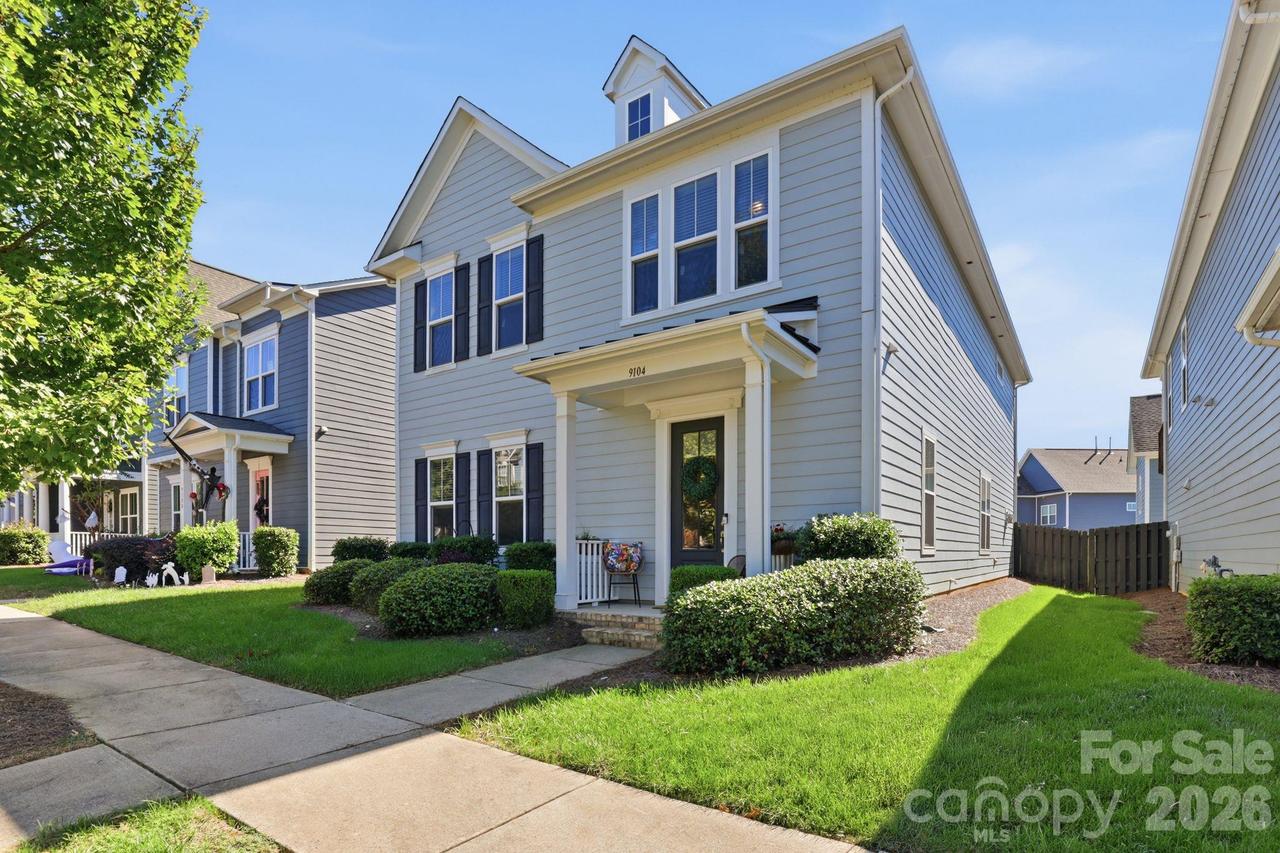 9104 Gladden Hill Ln., Pineville, NC 28134
