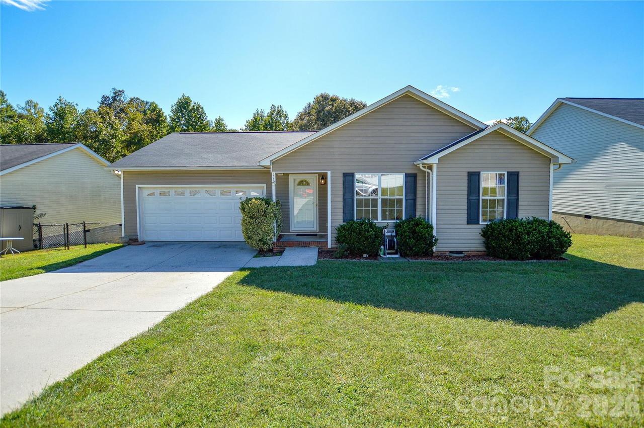 175 Alexander Heritage Dr. #61, Hickory, NC 28601