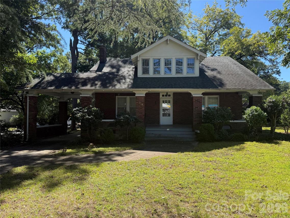 718 E E Franklin St., Monroe, NC 28112