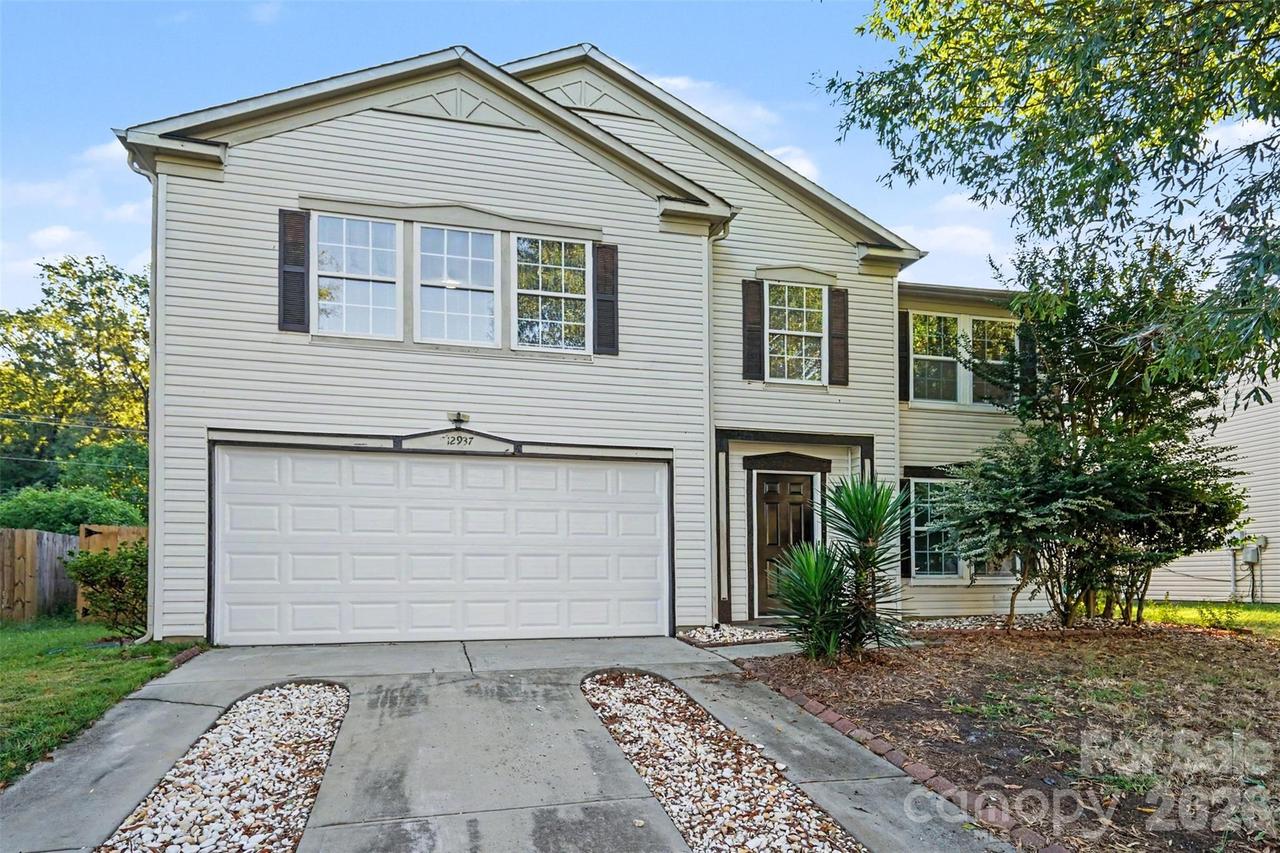 12937 Silvaire Farm Rd., Charlotte, NC 28278