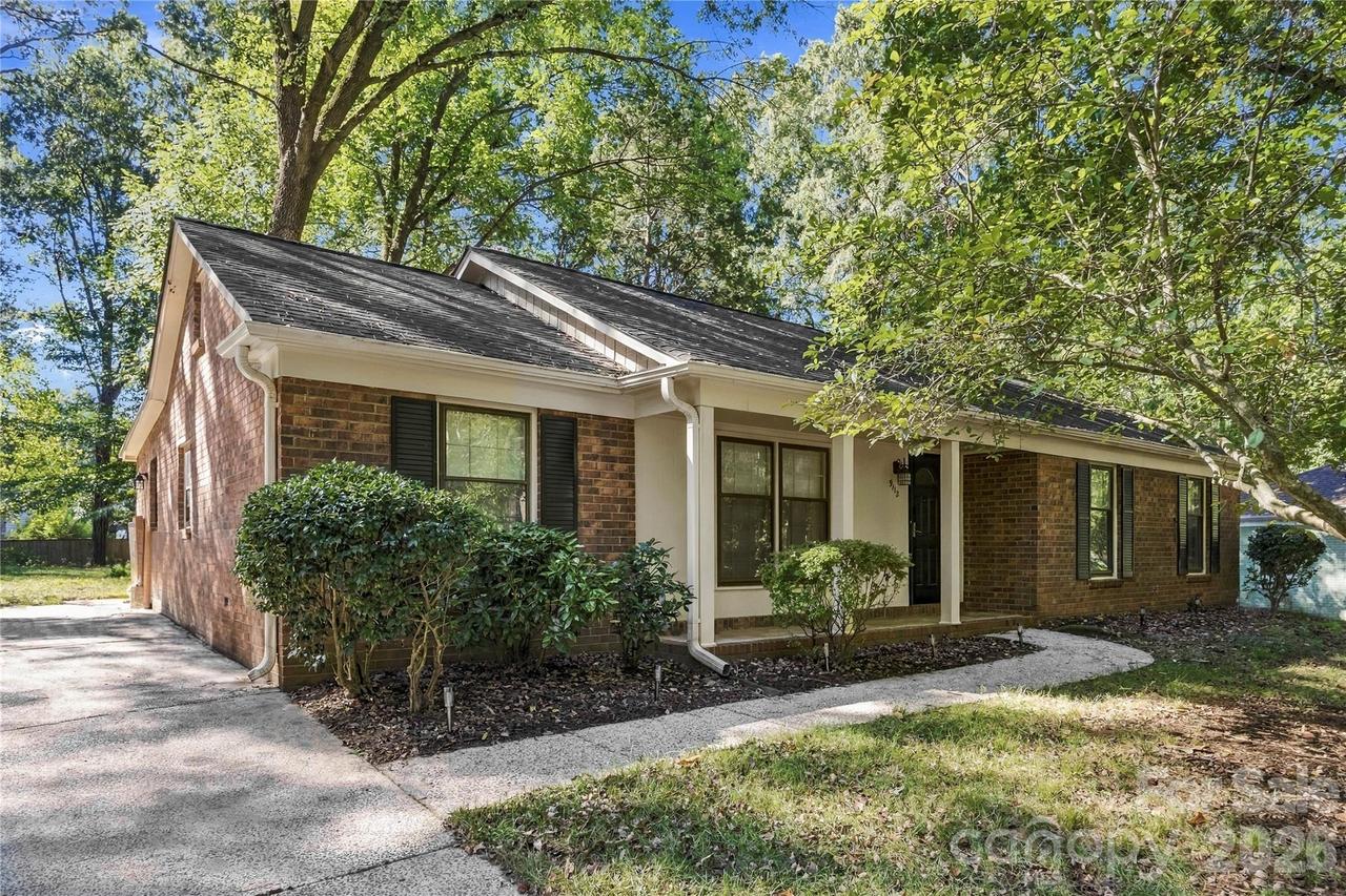 9112 Sardis Forest Dr., Charlotte, NC 28270