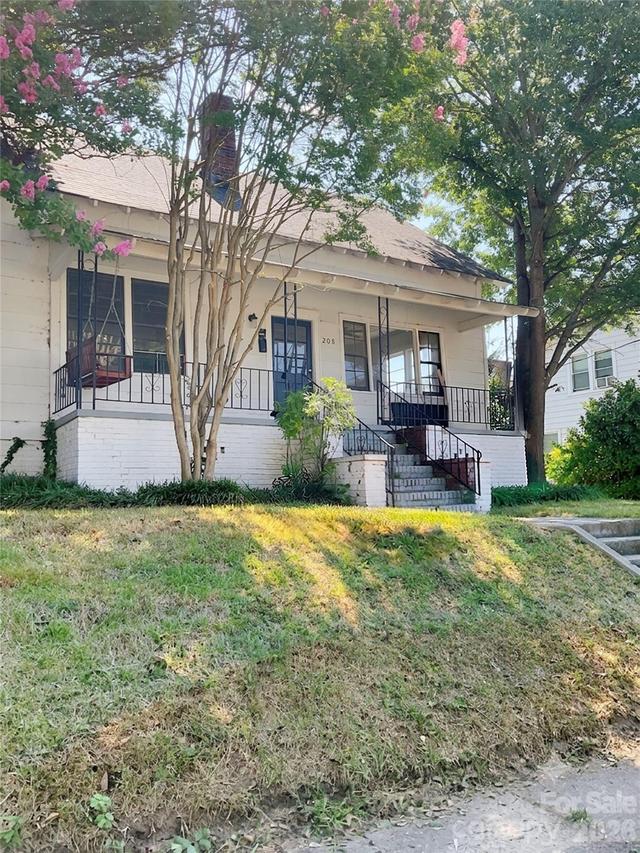 208 S Ransom St., Gastonia, NC 28052
