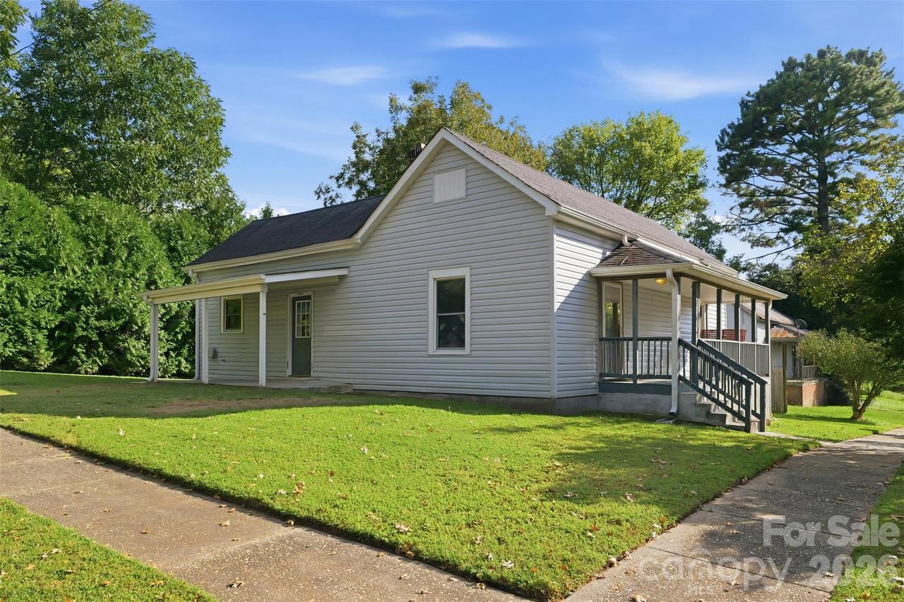 140 Aikman Ave., Norwood, NC 28128