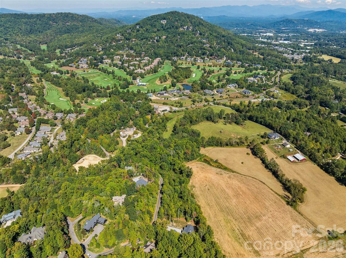 644 Walnut Valley Pkwy., Arden, NC 28704