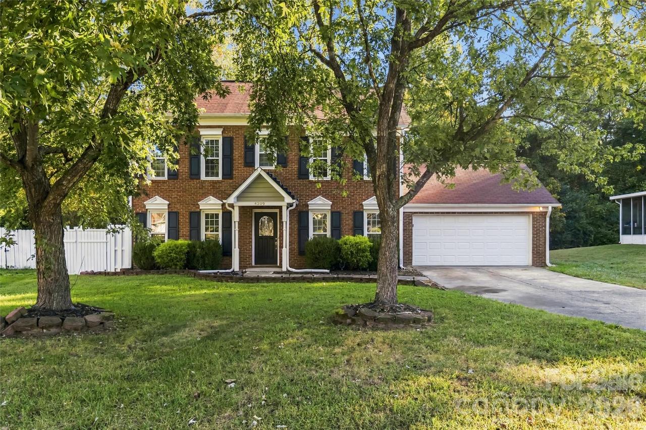 4209 Hounds Run Dr., Matthews, NC 28105