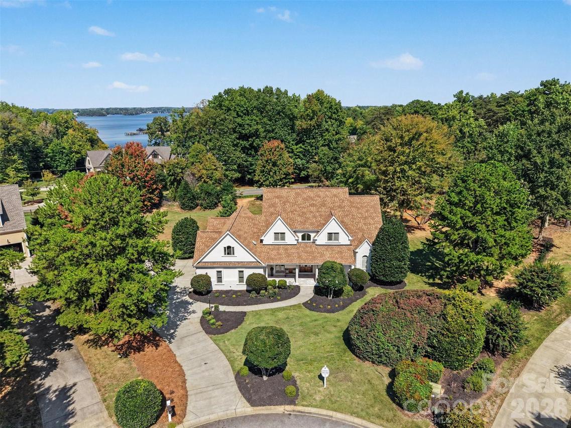 109 Fitchburg Ct., Mooresville, NC 28117