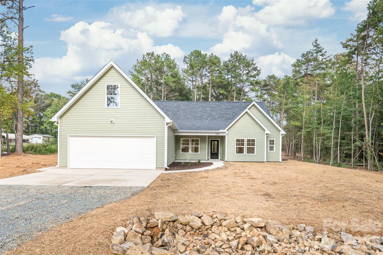 4205 Pigg Mattox Rd., Monroe, NC 28112