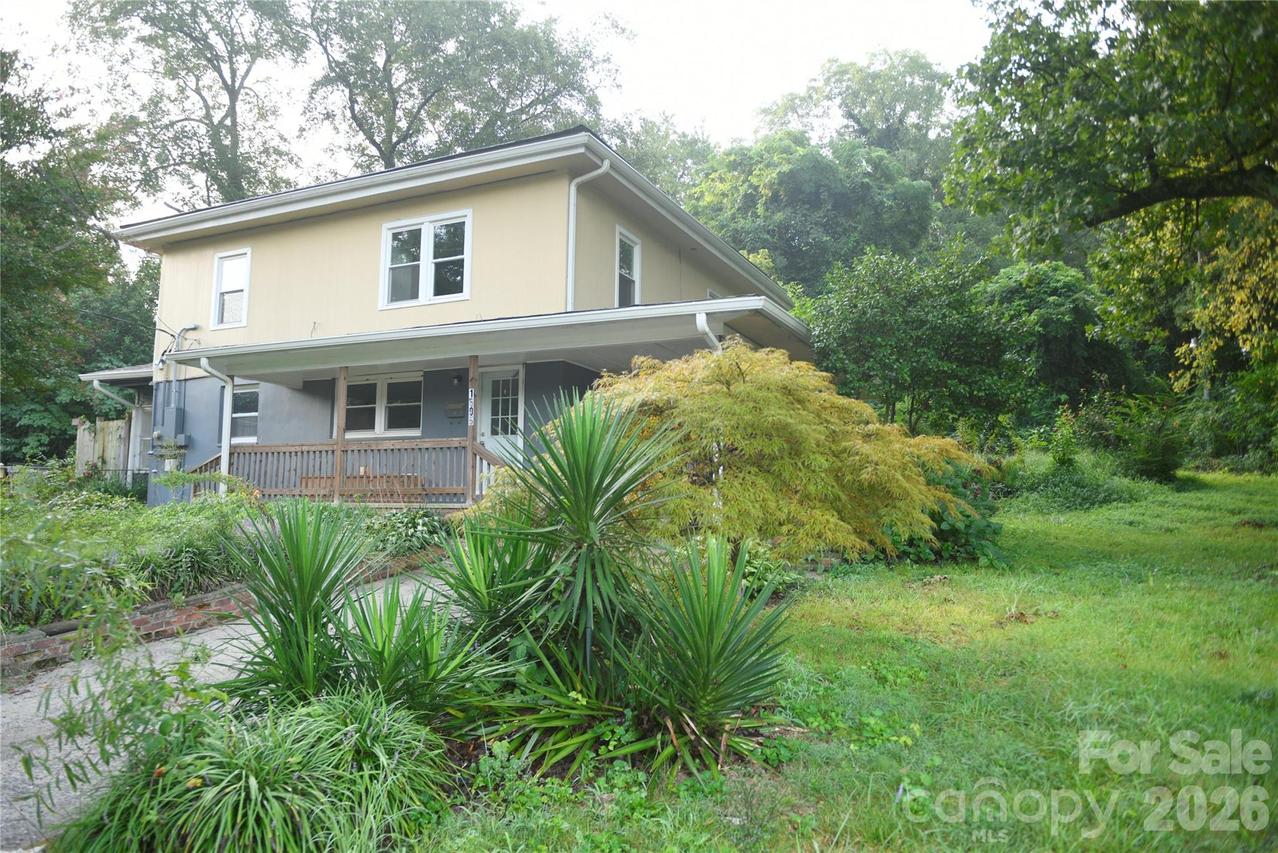 1605 W 4th Ave., Gastonia, NC 28052
