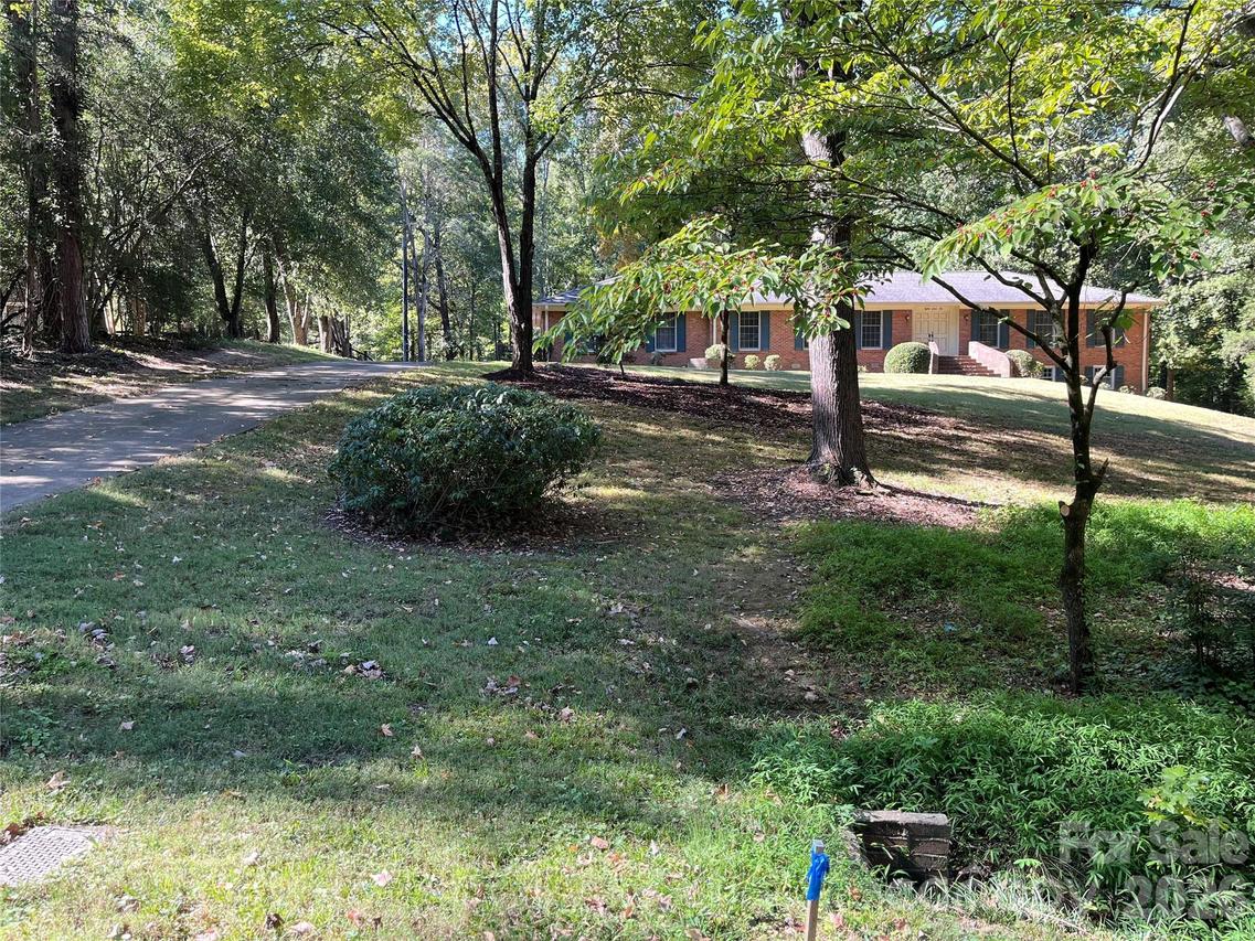 8310 County Downs Ln., Charlotte, NC 28270