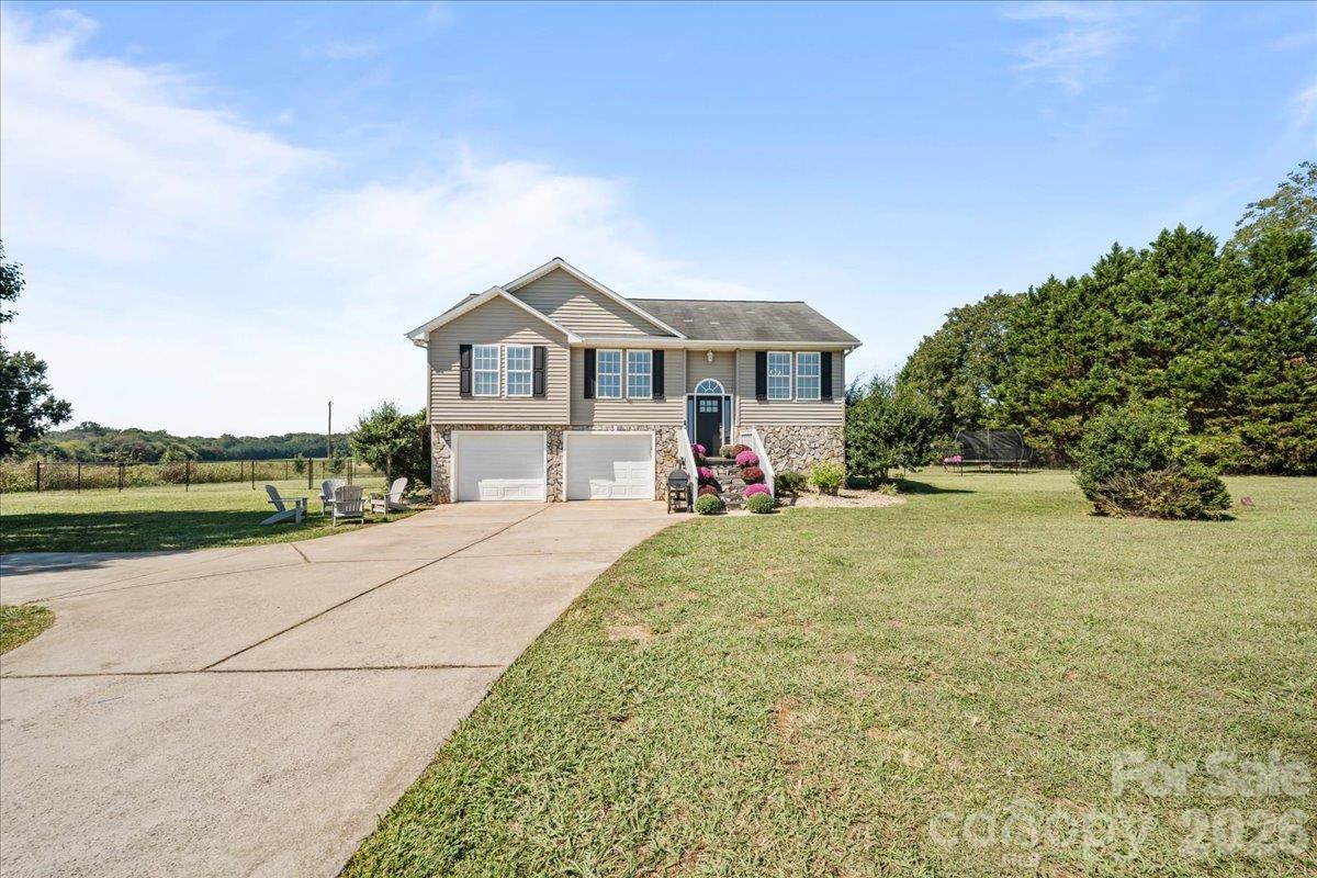2241 Killian Rd., Lincolnton, NC 28092