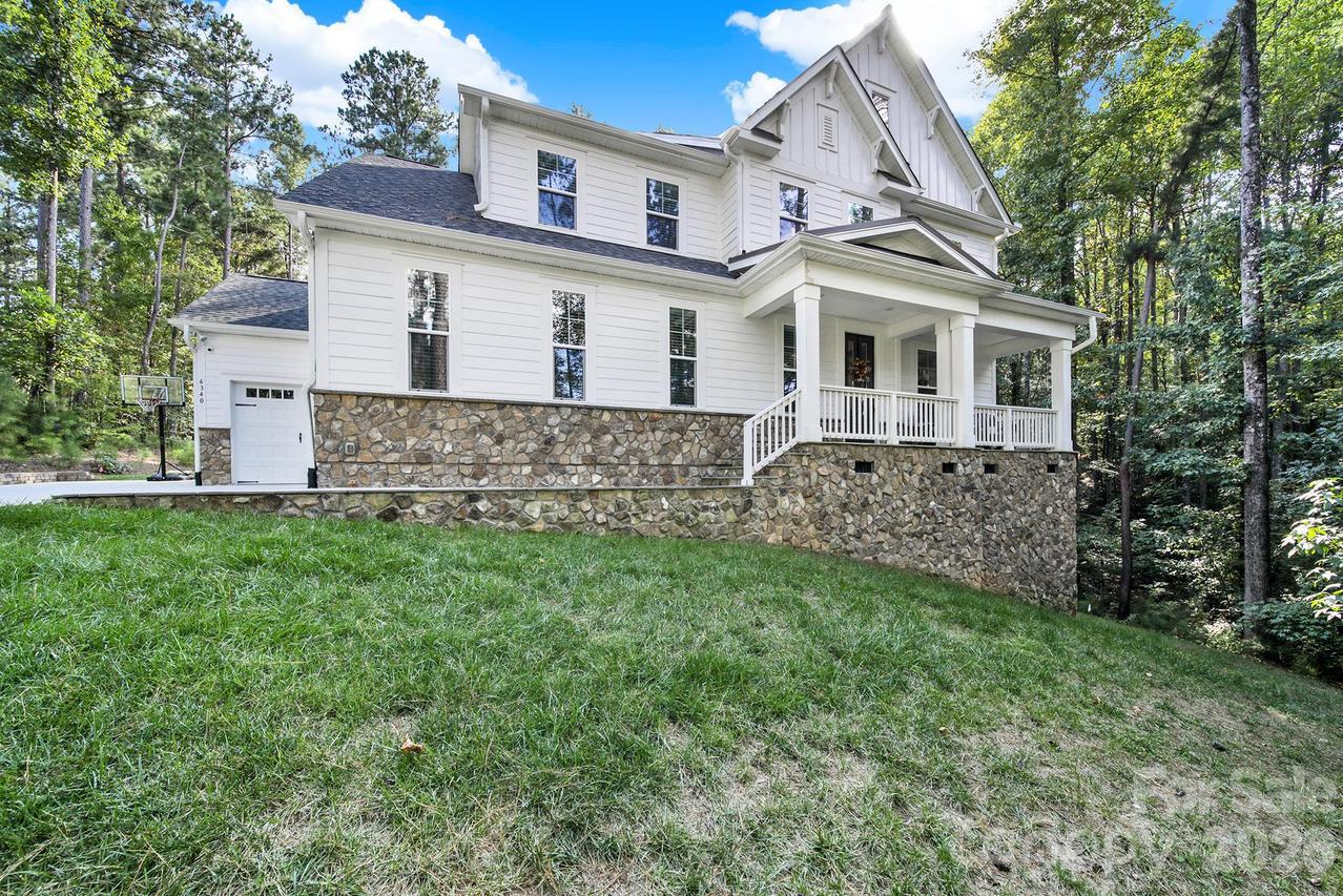 6340 Harbor Oaks Dr., Denver, NC 28037